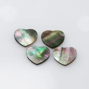 Natural Black Shell Heart Shaped Flat Back Cutting