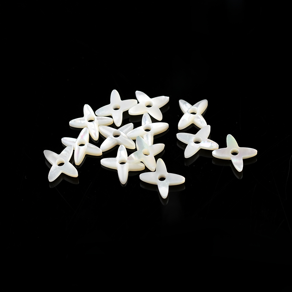 White Mother Of Pearl Four-pointed star Cut - Image 5